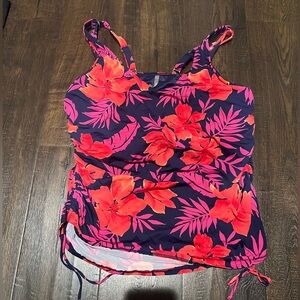 Lands End tankini top, size 14DDD